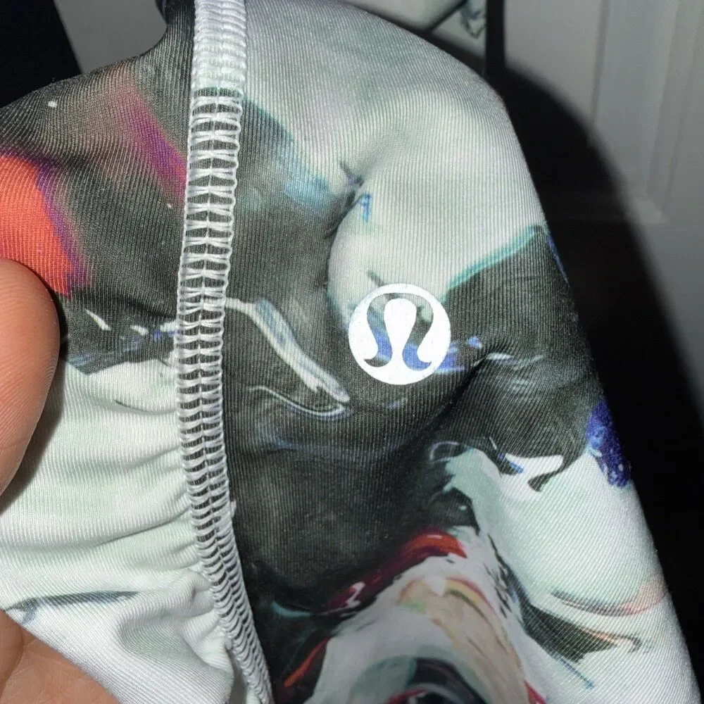 lululemon size 6  MULTI PRINT Leggings Buttery Soft